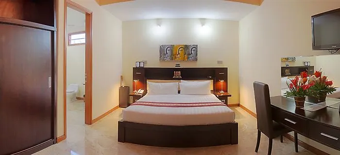 O * Seminyak